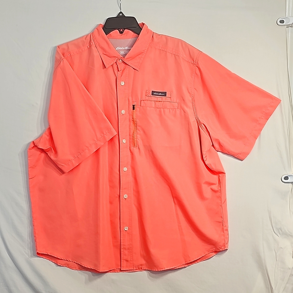 Eddie Bauer Men's Short Sleeve Moisture Wicking Woven Tech Shirt